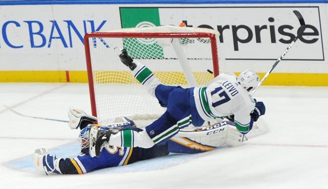 Canucks down Blues in shootout, get 1st road win | iNFOnews.ca