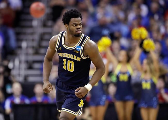 Ducks end Michigan's run with 69-68 victory, head to Elite 8 | iNFOnews.ca