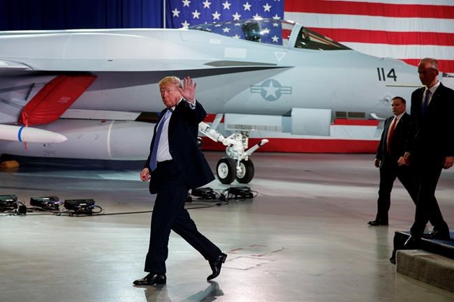 Trump promotes tax cuts, campaigns for GOP in Missouri | iNFOnews.ca Trump promotes tax cuts, campaigns for GOP in Missouri | iNFOnews.ca