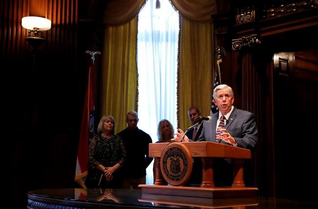 Missouri governor quits in scandal, signs 'revenge porn' law | iNFOnews.ca