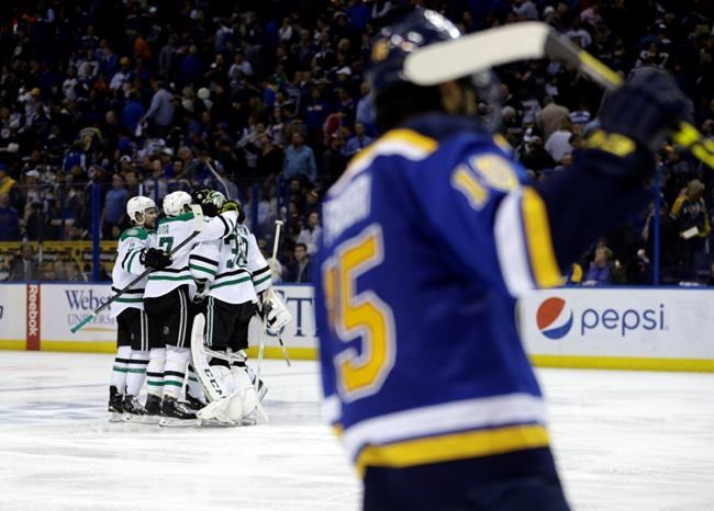 Cody Eakin scores in OT, Stars beat Blues 3-2 to tie series | iNFOnews.ca CP1672173582