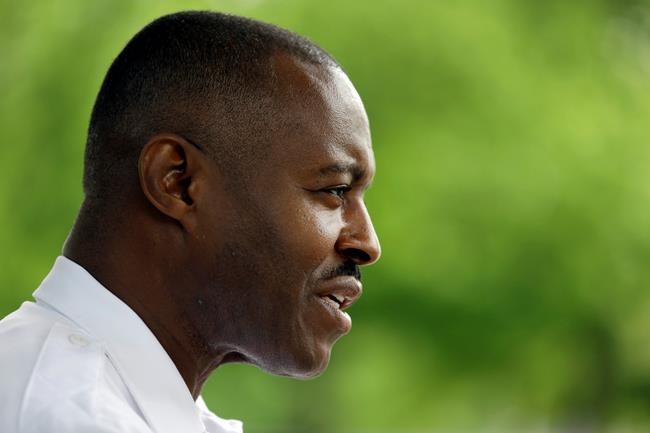 The Latest: New Ferguson police chief sworn in | iNFOnews.ca