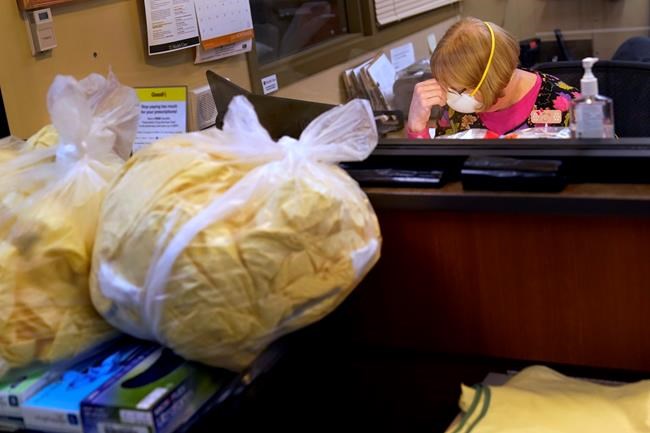 At tiny rural hospitals, weary doctors treat friends, family | iNFOnews.ca At tiny rural hospitals, weary doctors treat friends, family | iNFOnews.ca