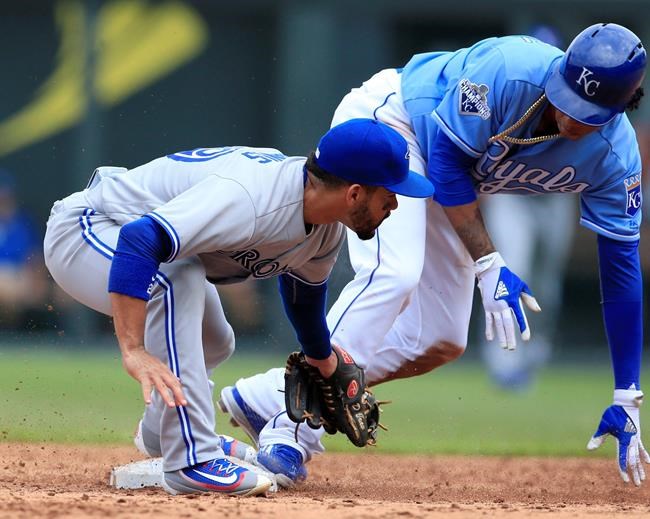 Ventura pitches into 7th as Royals beat Blue Jays 7-1 | iNFOnews.ca Ventura pitches into 7th as Royals beat Blue Jays 7-1 | iNFOnews.ca