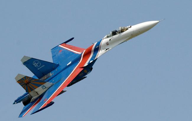 Pilot of elite Russian aerobatic squadron killed in crash | iNFOnews.ca CP44887077