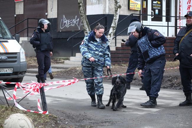 Russians arrest 3 in subway bombing case, defuse device | iNFOnews.ca Russians arrest 3 in subway bombing case, defuse device | iNFOnews.ca