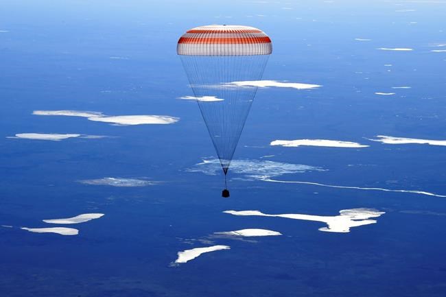 NASA astronaut and 2 Russian cosmonauts return to Earth | iNFOnews.ca