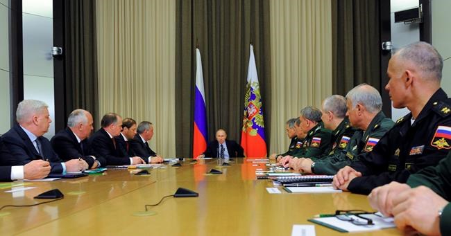 Putin warns Russia will respond to NATO missile shield | iNFOnews.ca