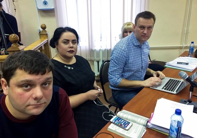 Putin foe Alexei Navalny opens presidential campaign office | iNFOnews.ca
