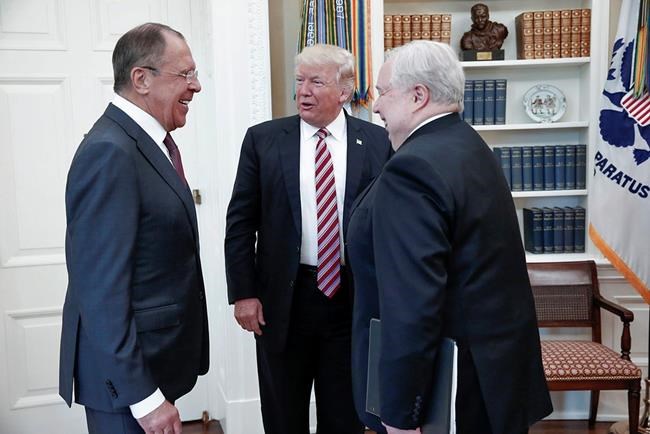 Oval Office meeting with Russian officials raises eyebrows | iNFOnews.ca