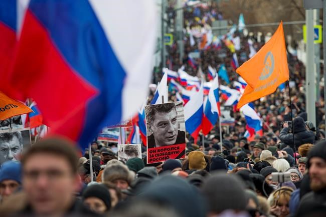Russians march to honour slain opposition leader Nemtsov | iNFOnews.ca Russians march to honour slain opposition leader Nemtsov | iNFOnews.ca