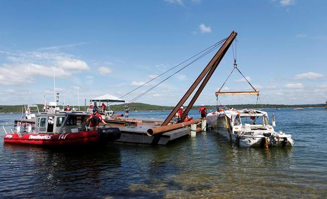 NTSB: Recordings show change in weather before boat sank | iNFOnews.ca