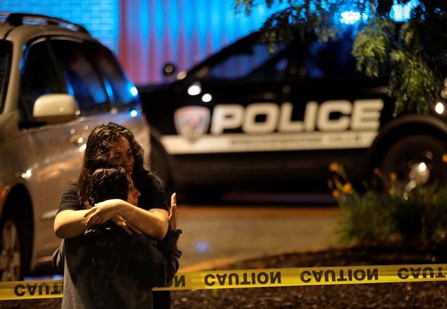 Man charged with murder in Missouri Applebee’s shooting | iNFOnews.ca