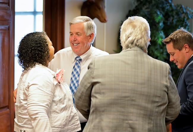 Even in surrender, Missouri governor goes out fighting | iNFOnews.ca Even in surrender, Missouri governor goes out fighting | iNFOnews.ca