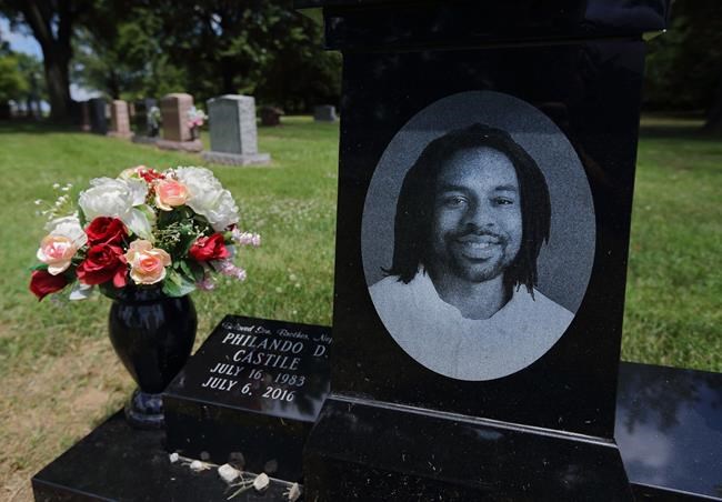 Father of Philando Castile wants a portion of settlement | iNFOnews.ca Father of Philando Castile wants a portion of settlement | iNFOnews.ca