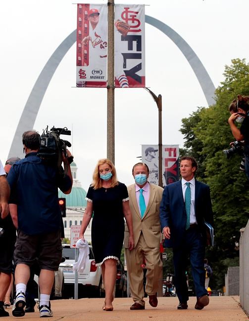 St. Louis couple charged after waving guns appear in court | iNFOnews.ca St. Louis couple charged after waving guns appear in court | iNFOnews.ca