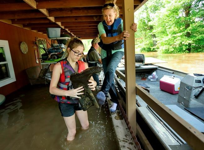 Mississippi River flooding approaches records set in 1993 | iNFOnews.ca