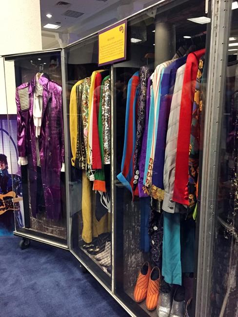 Prince is gone, but his spirit lives at Minnesota Super Bowl | iNFOnews.ca