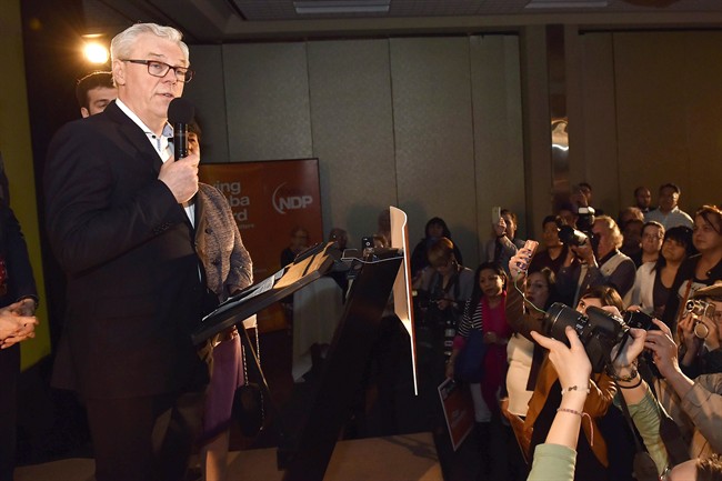 CP NewsAlert: Leader Greg Selinger resigns after NDP loses Manitoba election | iNFOnews.ca CP37145550
