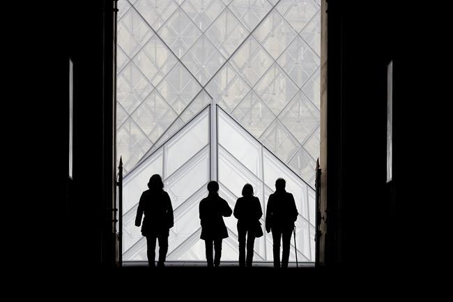 Louvre reopens Wednesday after flood threat shut doors | iNFOnews.ca Louvre reopens Wednesday after flood threat shut doors | iNFOnews.ca