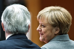 As European Central Bank prepares to start stimulus, rate of decline in eurozone prices eases | iNFOnews.ca CP32111549