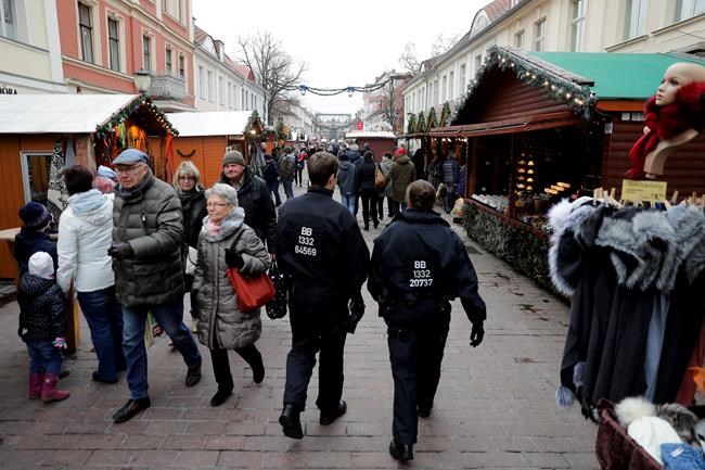 German Christmas market 'unlikely' the target in bomb scare | iNFOnews.ca CP385442419