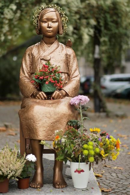 Korean group must remove Berlin tribute to "comfort women" | iNFOnews.ca