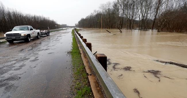 In Mississippi backwater, flood rises after weeks of waiting | iNFOnews.ca
