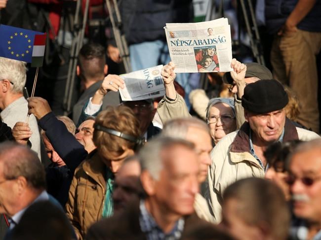 Thousands take part in anti-government protest in Hungary | iNFOnews.ca