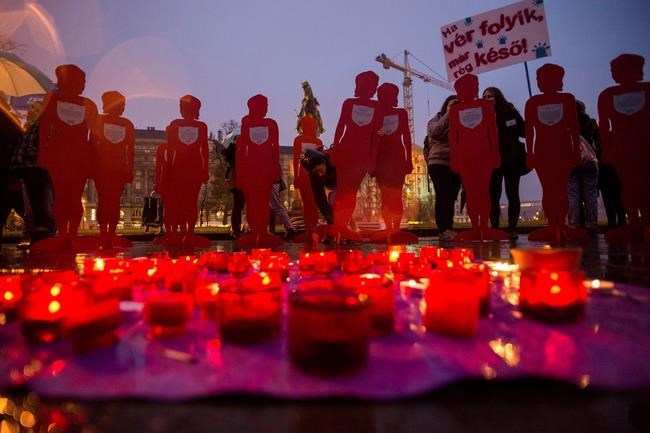 Thousands use UN day to protest violence against women | iNFOnews.ca CP638869335
