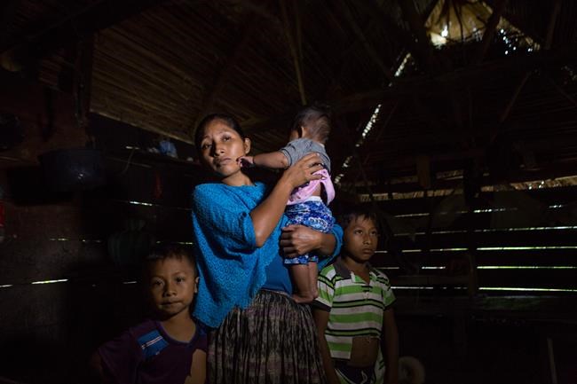 Girl who died fled intensely poor Guatemalan village | iNFOnews.ca CP594510357