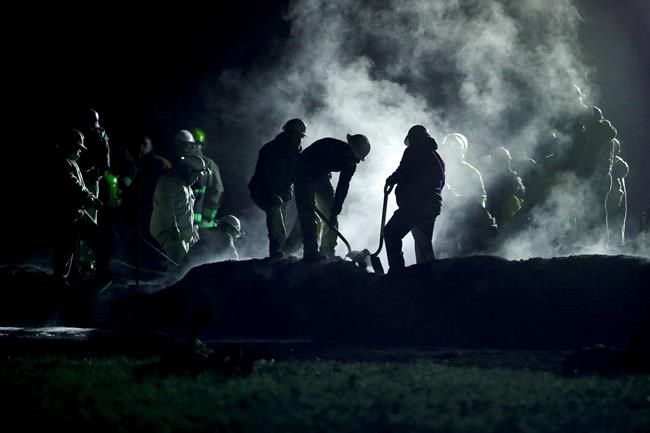 Fireball at illegal Mexico pipeline tap kills 66; 85 missing | iNFOnews.ca
