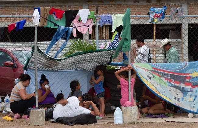 Mexico to issue limited humanitarian visas to migrants | iNFOnews.ca Mexico to issue limited humanitarian visas to migrants | iNFOnews.ca