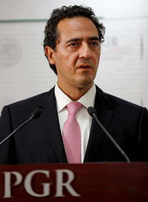 Timing of Mexico drug lord's extradition seen as political | iNFOnews.ca Timing of Mexico drug lord's extradition seen as political | iNFOnews.ca