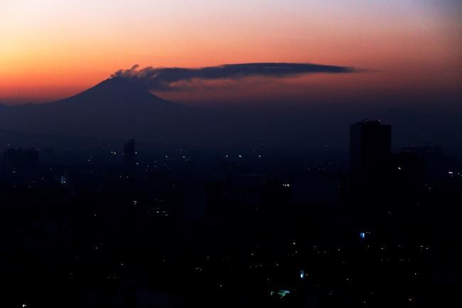 Mexico raises alert level at Popocatepetl volcano | iNFOnews.ca Mexico raises alert level at Popocatepetl volcano | iNFOnews.ca