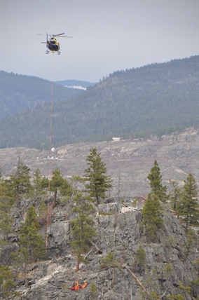 Injured climber rescued from Skaha Bluffs | iNFOnews.ca