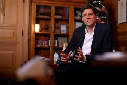 Eby to target abuse after talking to dad of sextortion victim Carson Cleland, 12 | iNFOnews.ca Eby to target abuse after talking to dad of sextortion victim Carson Cleland, 12 | iNFOnews.ca
