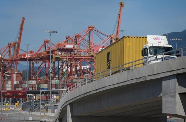 Costs - not driver shortage - now biggest wrench in gears of trucking firms: report | iNFOnews.ca
