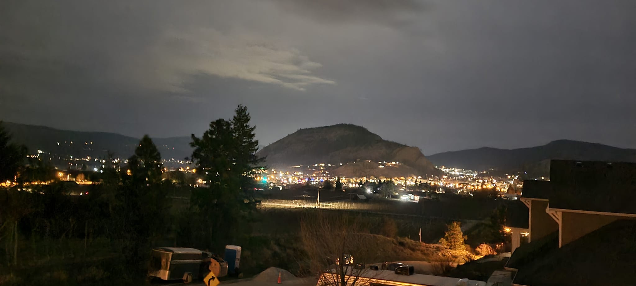 iN PHOTOS: Starry skies and bright cities captured in Kamloops, Okanagan | iNFOnews.ca