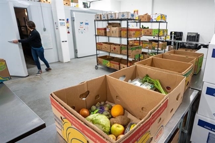 'Try to save': Non-profits and food co-ops offer grocery deals, discounts | iNFOnews.ca