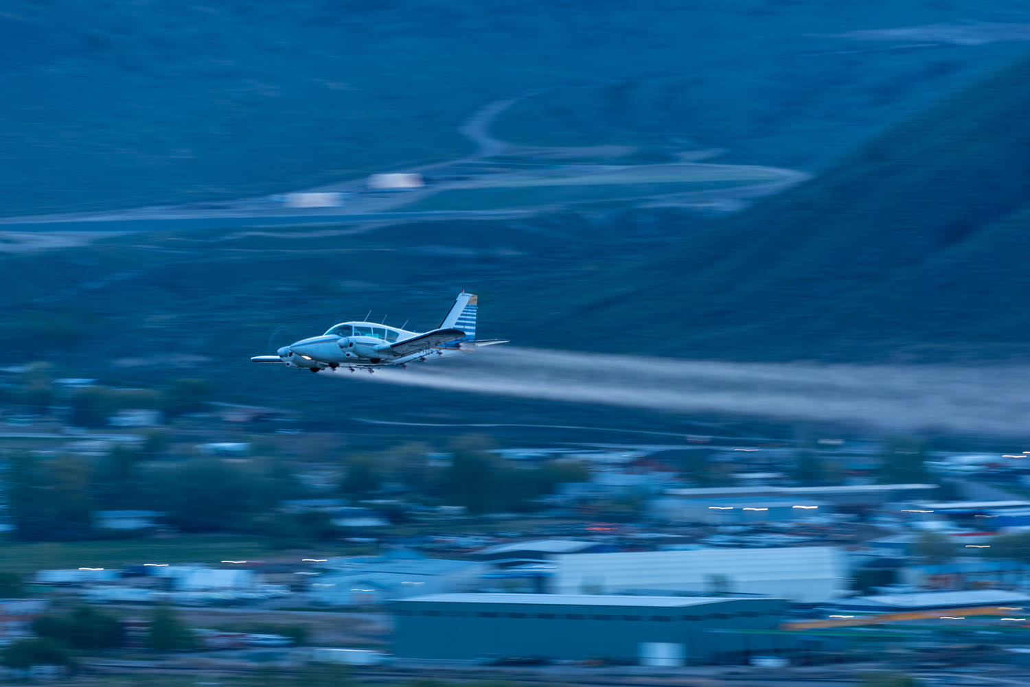 iN PHOTOS: Sun rises behind plane spraying for invasive moth in Kamloops | iNFOnews.ca iN PHOTOS: Sun rises behind plane spraying for invasive moth in Kamloops | iNFOnews.ca