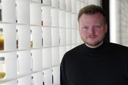 Fine dining, at a new high. A Michelin-starred chef will take his cuisine to our upper atmosphere | iNFOnews.ca