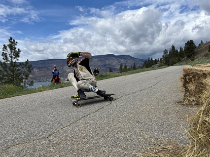 iN PHOTOS: Longboards and street luges racing down Knox Mountain in Kelowna | iNFOnews.ca