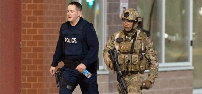 Manhunt continues in Moncton after shooter kills three RCMP officers, injures two | iNFOnews.ca Manhunt continues in Moncton after shooter kills three RCMP officers, injures two | iNFOnews.ca