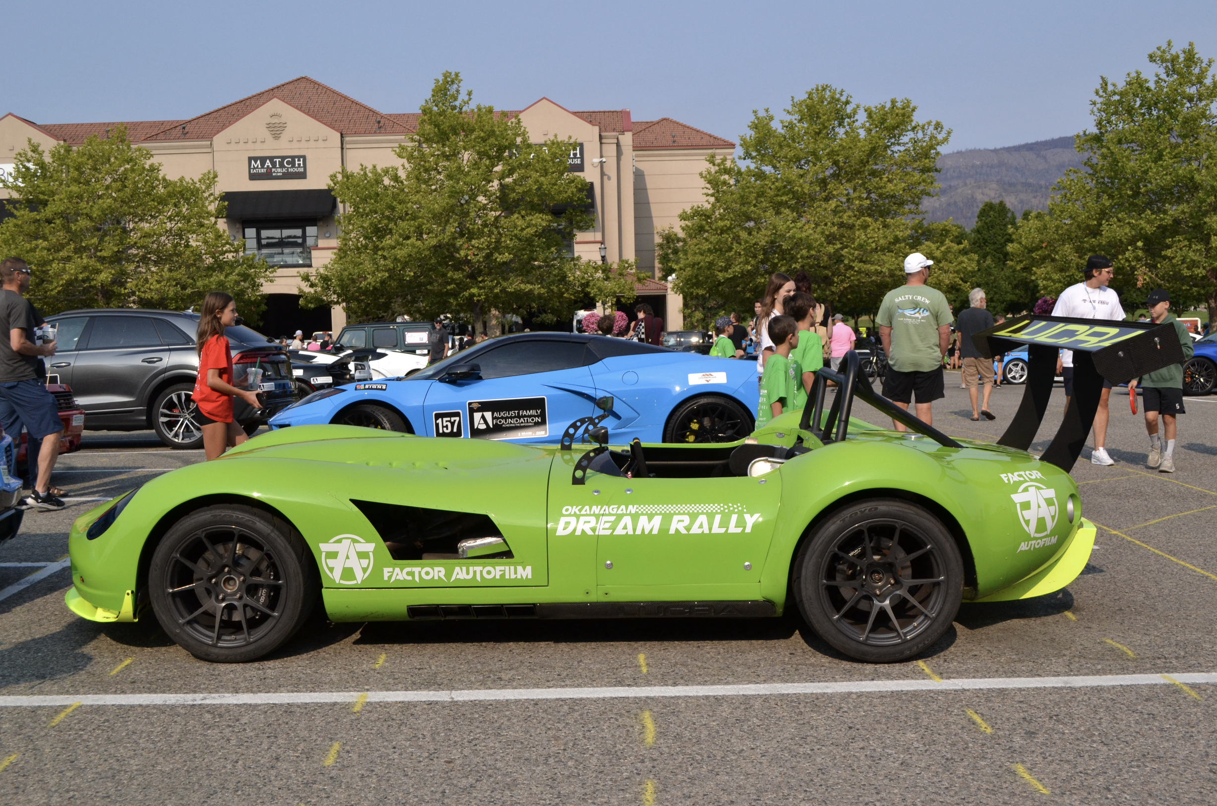 iN PHOTOS: Supercars started their engines in Kelowna for Okanagan Dream Rally | iNFOnews.ca