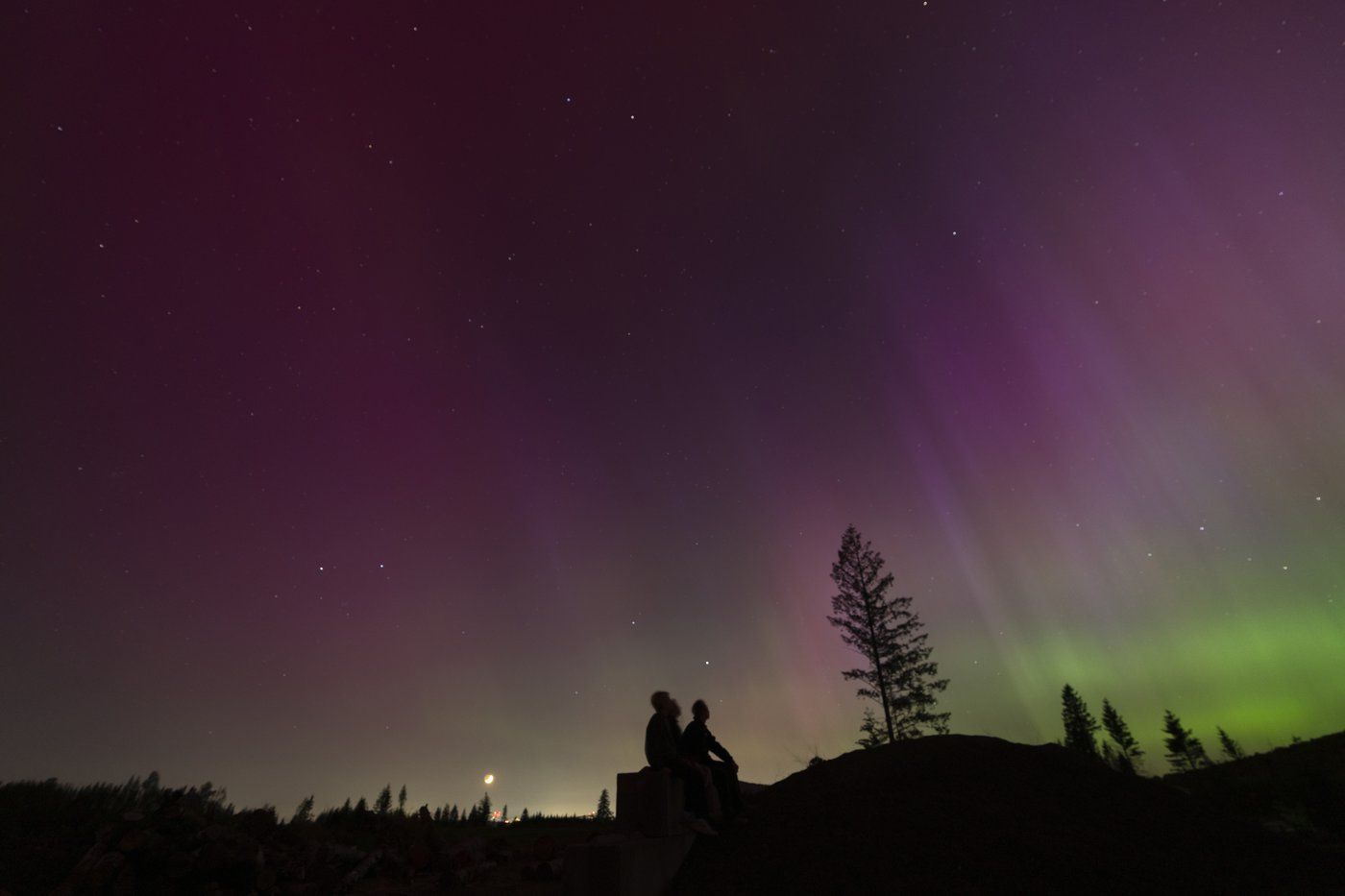 Solar storms may cause faint auroras overnight in parts of Northern Hemisphere | iNFOnews.ca Solar storms may cause faint auroras overnight in parts of Northern Hemisphere | iNFOnews.ca