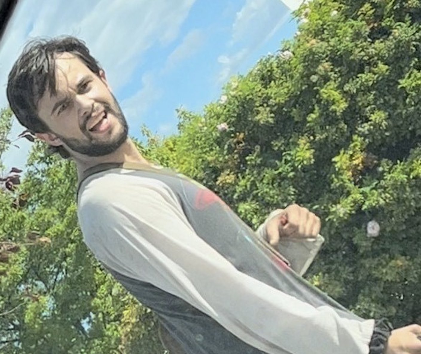 Kelowna RCMP looking for help to identify raging dog walker | iNFOnews.ca Kelowna RCMP looking for help to identify raging dog walker | iNFOnews.ca