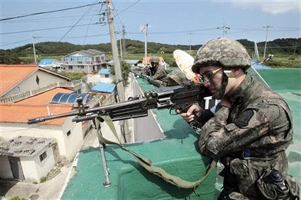 Run away South Korean soldier who killed 5 comrades is surrounded | iNFOnews.ca