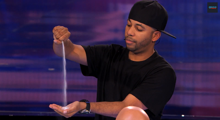 Smoothini's close-up magic amazes | iNFOnews.ca