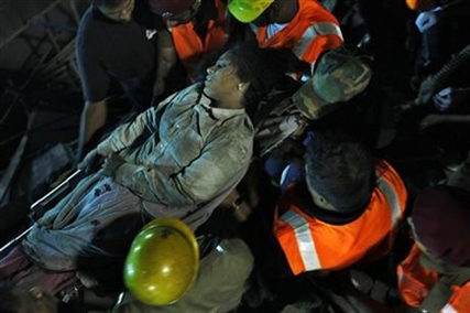 Building collapse in India kills 22 | iNFOnews.ca